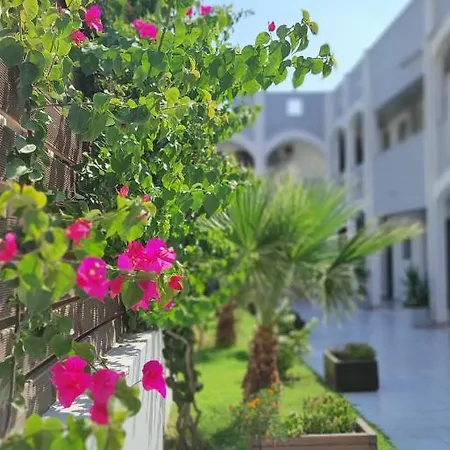 Apartahotel Zen 3*