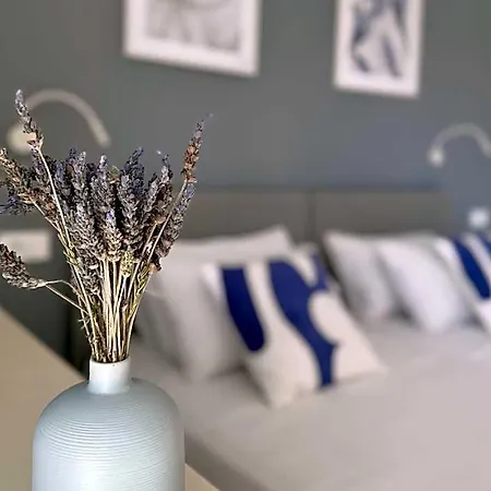 Zen Aparthotel 3*