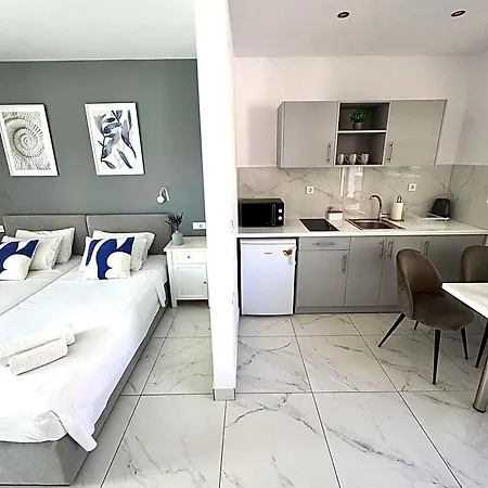 Zen Apartmanhotel 3*